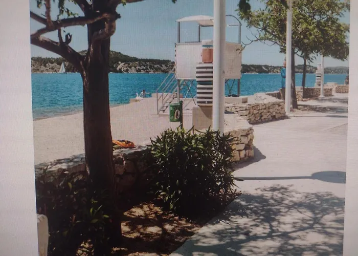 Mare Kuca Za Odmor