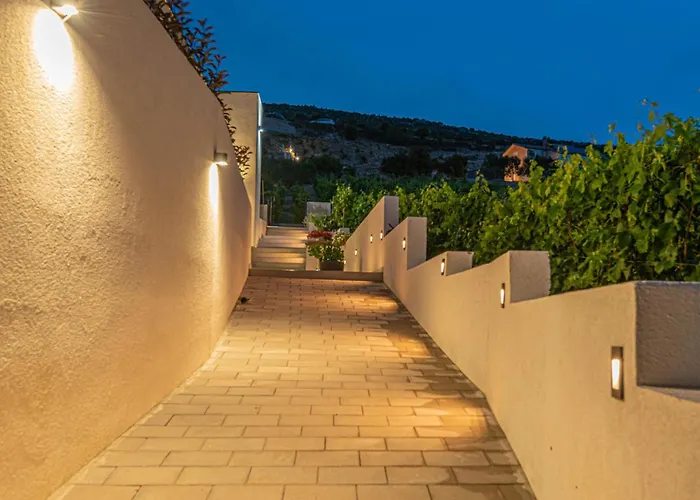 Gorgeous Home In Sibenik